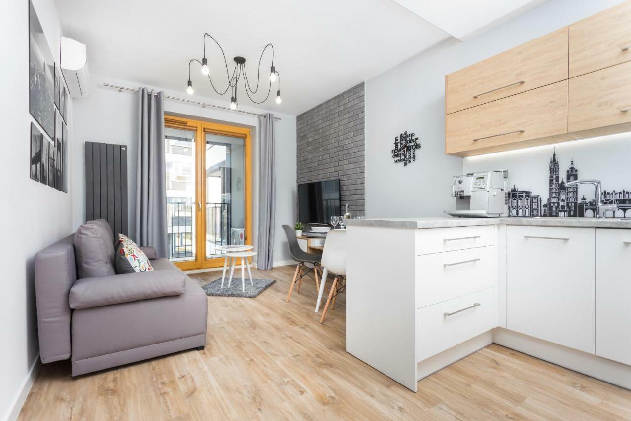 City Of The Kings-Silver Apartment No 2- Lubelska 10 Краків Екстер'єр фото